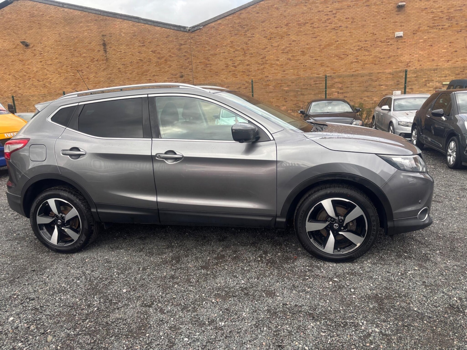 Used Nissan Qashqai 2016 for sale - 76361494: Photo 9