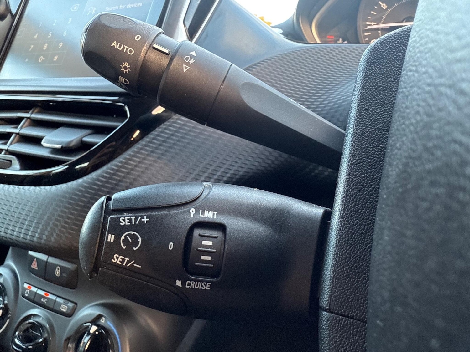 Used Peugeot 208 2017 for sale - 76472775: Photo 20