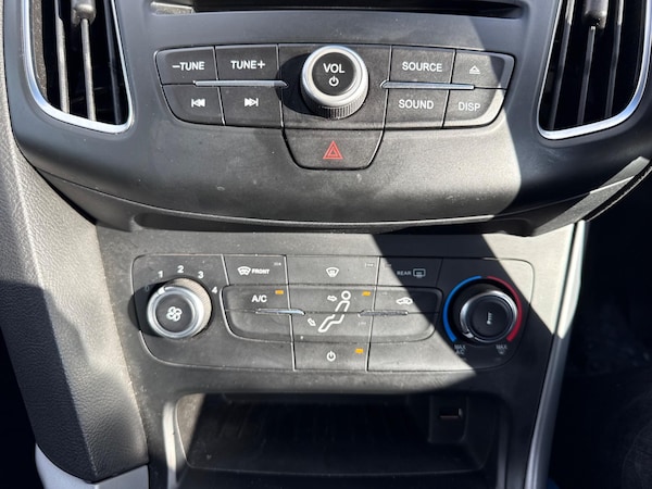 Used Ford Focus 2016 for sale - 76122017: Photo 23
