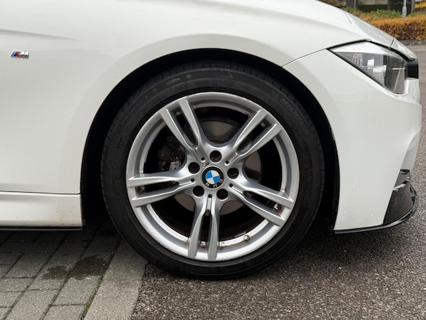 Used BMW 3 Series 2015 for sale - 76269822: Photo 24
