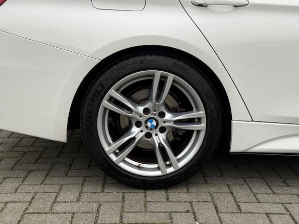 Used BMW 3 Series 2015 for sale - 76269822: Photo 25