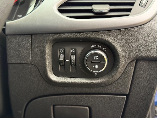Used Vauxhall Astra 2019 for sale - 76314879: Photo 21