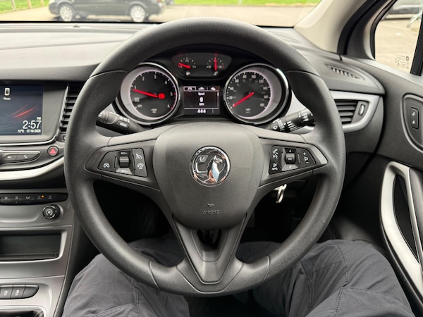 Used Vauxhall Astra 2019 for sale - 76314879: Photo 35