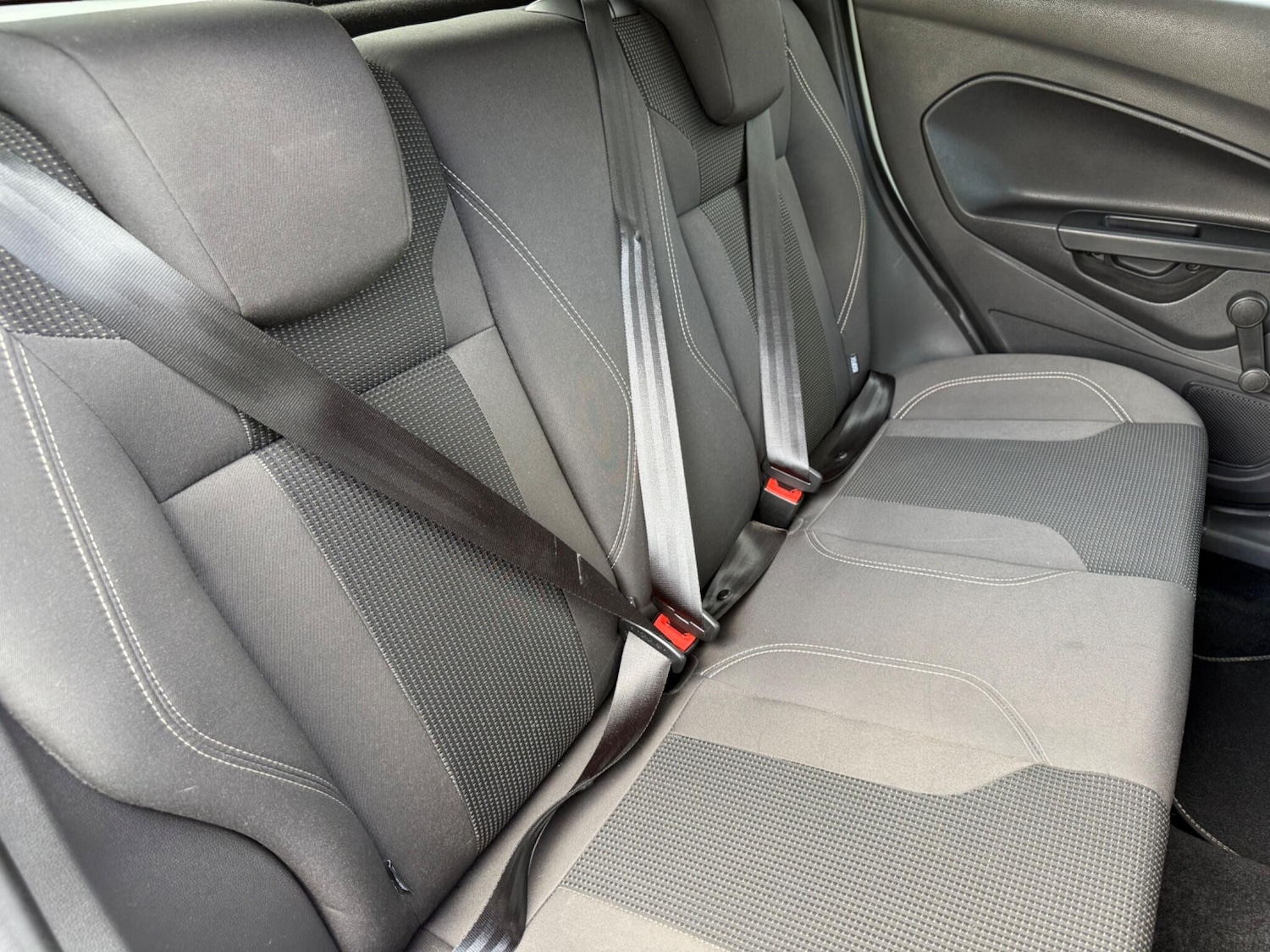 Used Ford Fiesta 2016 for sale - 76398073: Photo 17