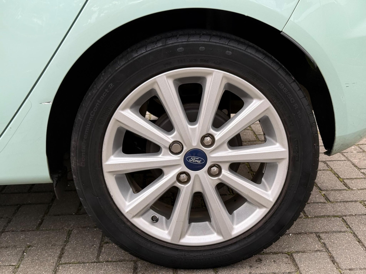 Used Ford Fiesta 2016 for sale - 76398073: Photo 25