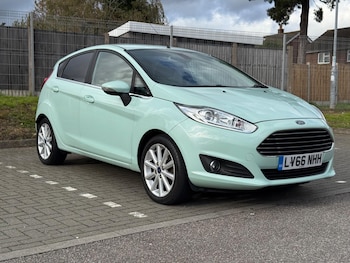 Used Ford Fiesta 2016 for sale - 76398073: Photo
