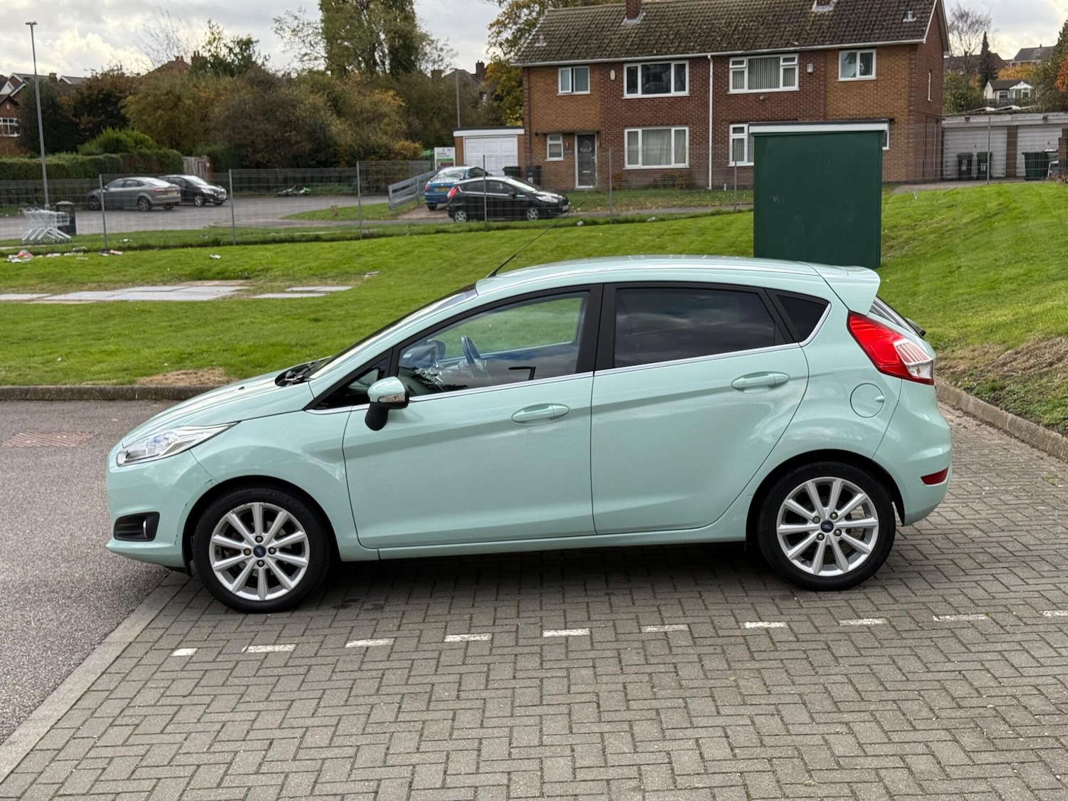 Used Ford Fiesta 2016 for sale - 76398073: Photo 8