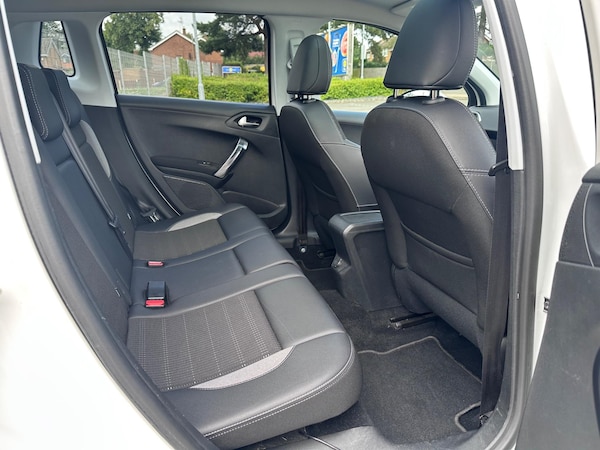 Used Peugeot 2008 2018 for sale - 76041868: Photo 15