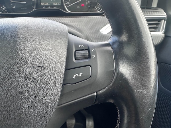 Used Peugeot 2008 2018 for sale - 76041868: Photo 19
