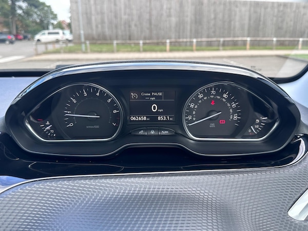 Used Peugeot 2008 2018 for sale - 76041868: Photo 29