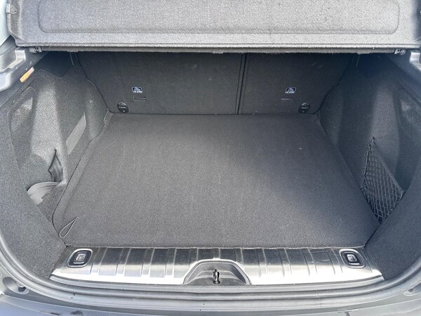 Used Peugeot 2008 2018 for sale - 76041868: Photo 31