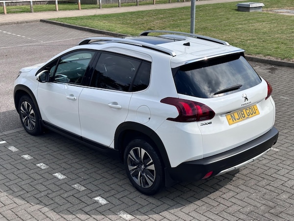 Used Peugeot 2008 2018 for sale - 76041868: Photo 5