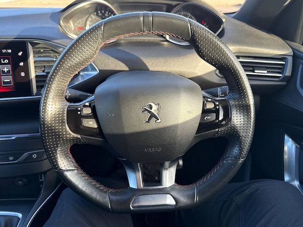 Used Peugeot 308 2017 for sale - 76189057: Photo 35