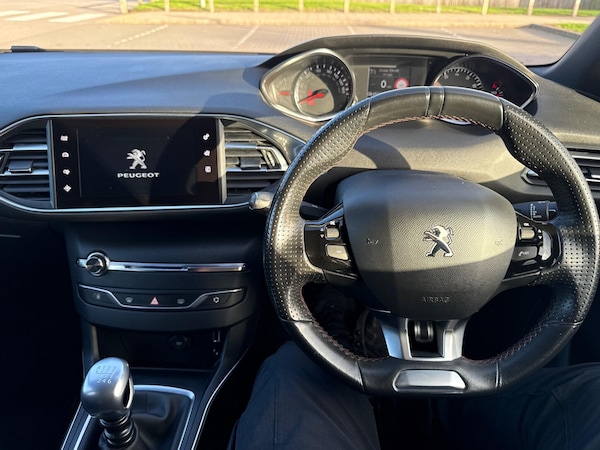 Used Peugeot 308 2017 for sale - 76189057: Photo 36