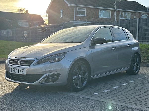 Used Peugeot 308 2017 for sale - 76189057: Photo 3