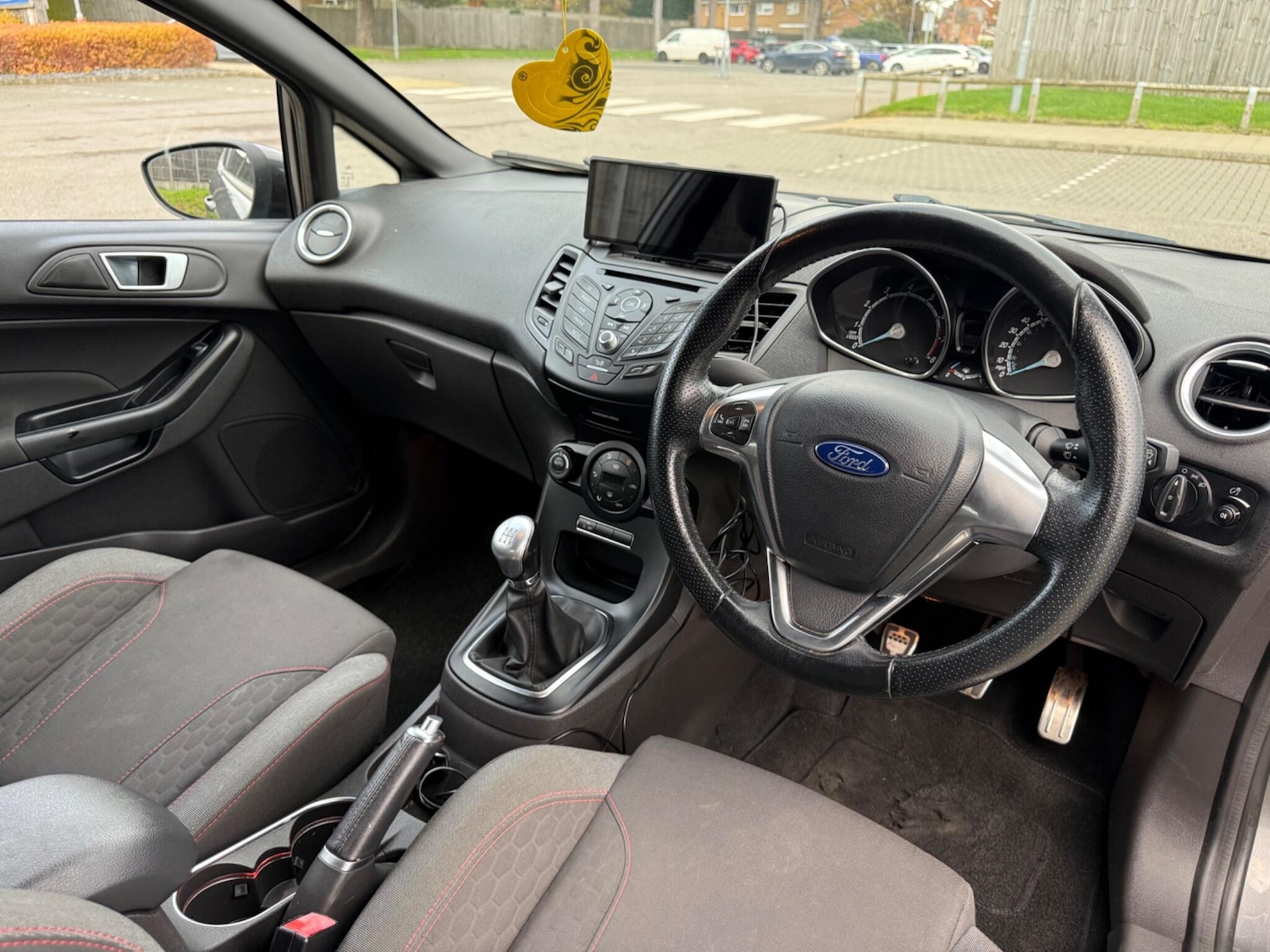 Used Ford Fiesta 2016 for sale - 76473400: Photo 14