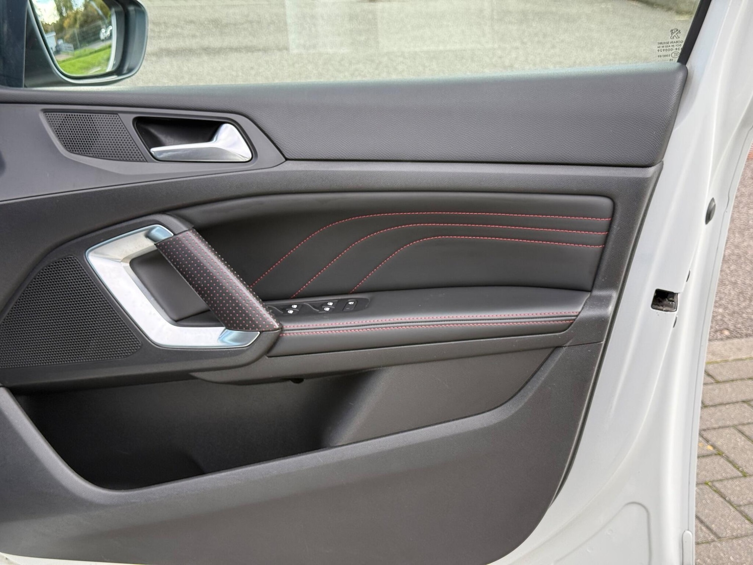 Used Peugeot 308 2016 for sale - 76377988: Photo 25
