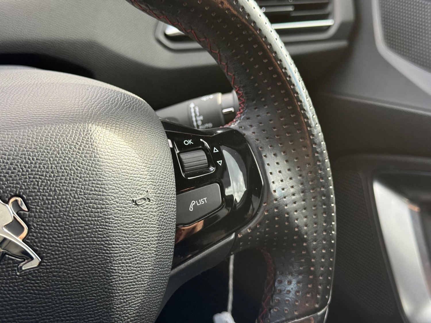 Used Peugeot 308 2016 for sale - 76377988: Photo 37