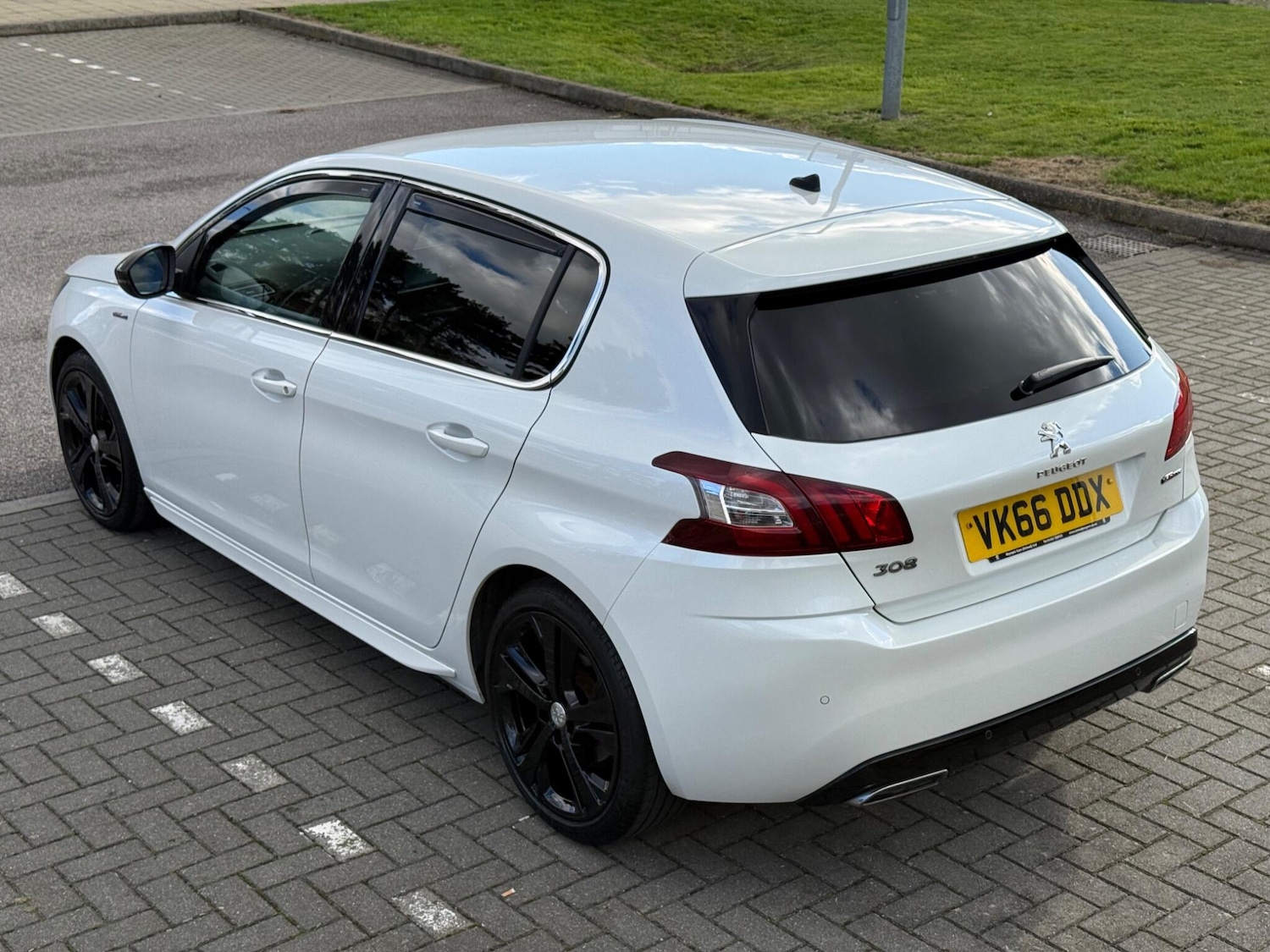 Used Peugeot 308 2016 for sale - 76377988: Photo 5