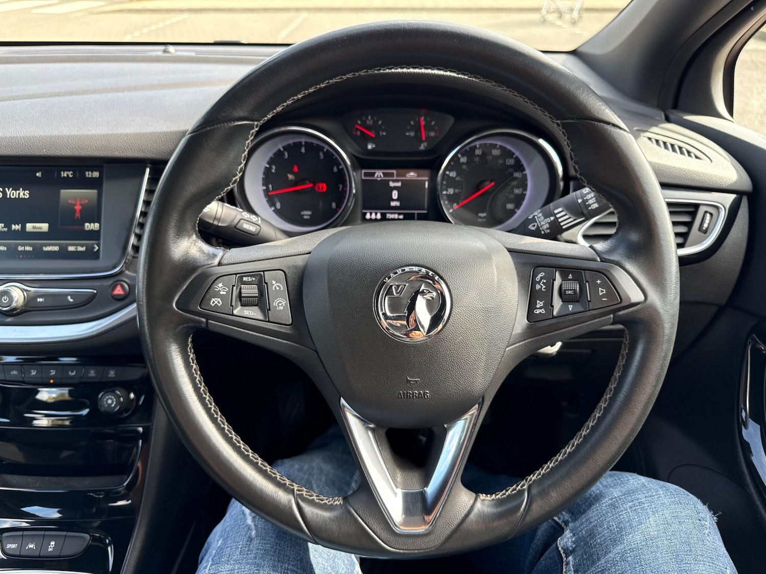 Used Vauxhall Astra 2016 for sale - 76043230: Photo 35