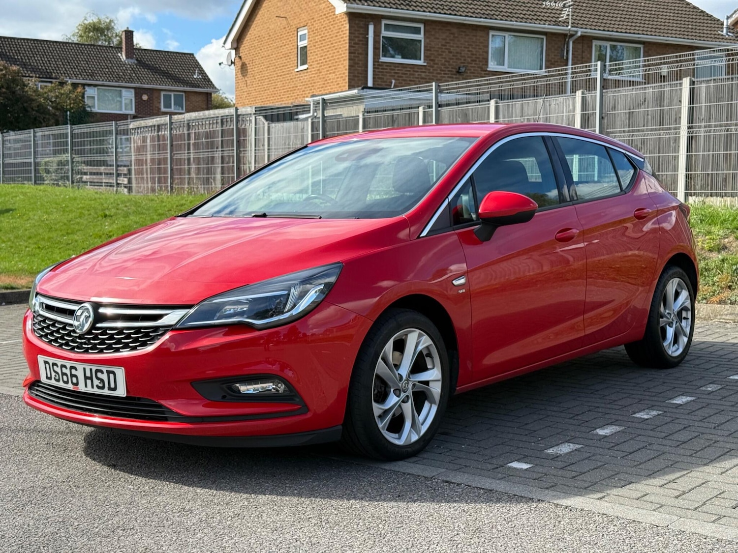 Used Vauxhall Astra 2016 for sale - 76043230: Photo 7