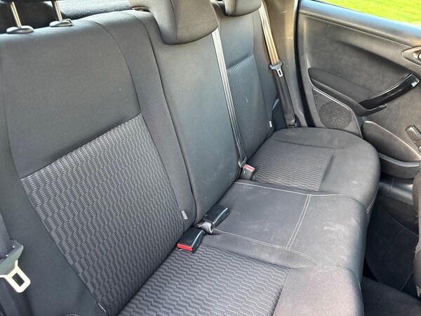 Used Peugeot 208 2015 for sale - 76189588: Photo 15