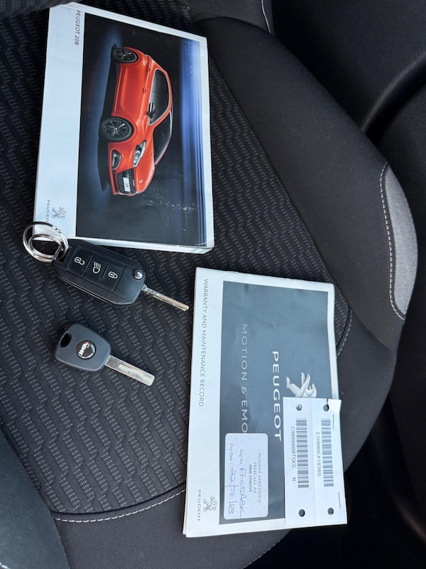 Used Peugeot 208 2015 for sale - 76189588: Photo 25