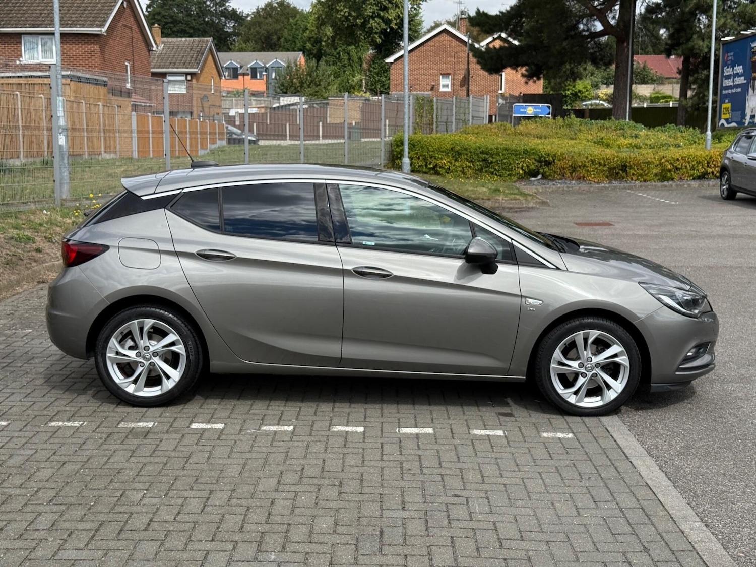 Used Vauxhall Astra 2016 for sale - 76042201: Photo 10
