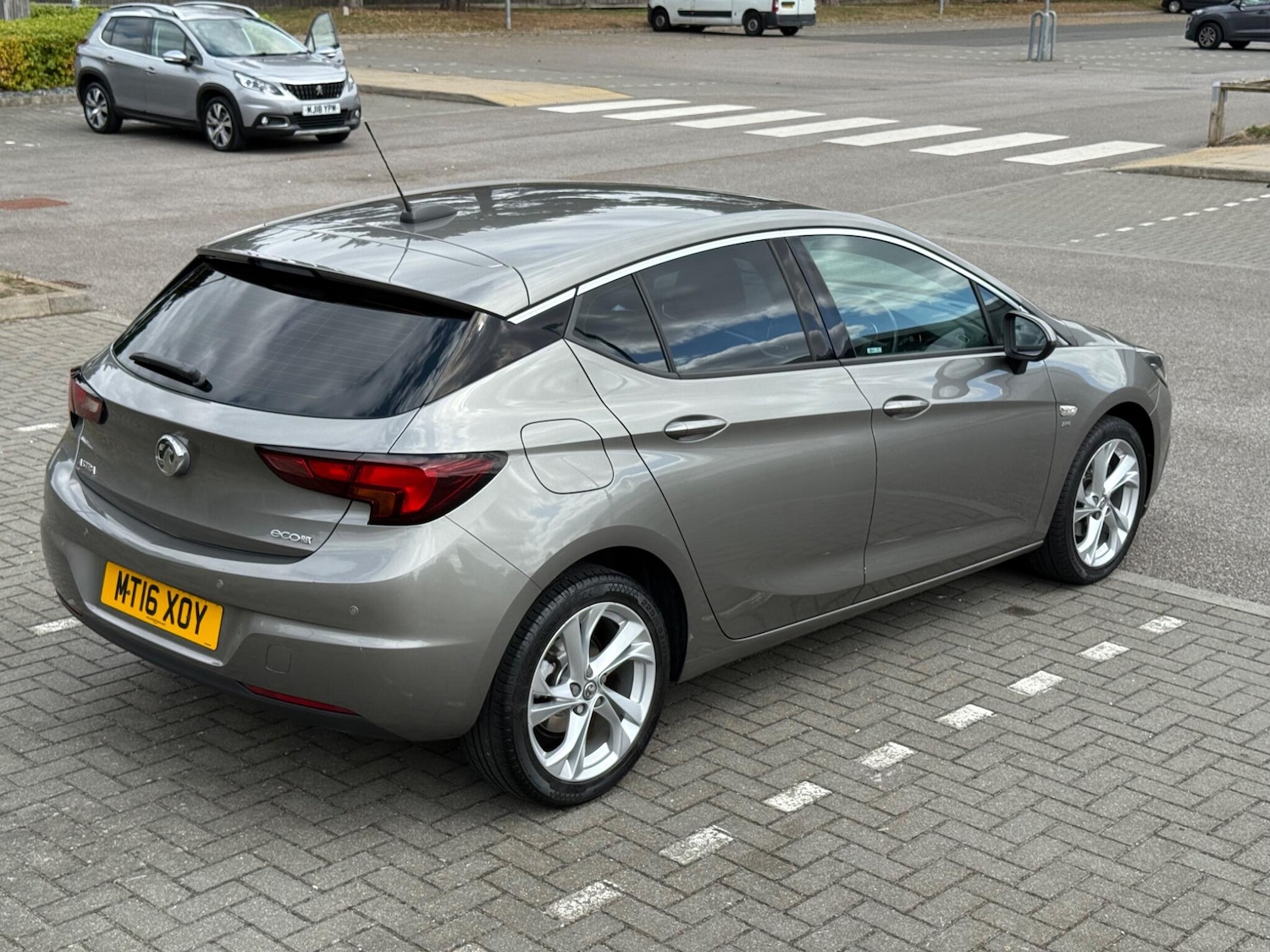 Used Vauxhall Astra 2016 for sale - 76042201: Photo 11