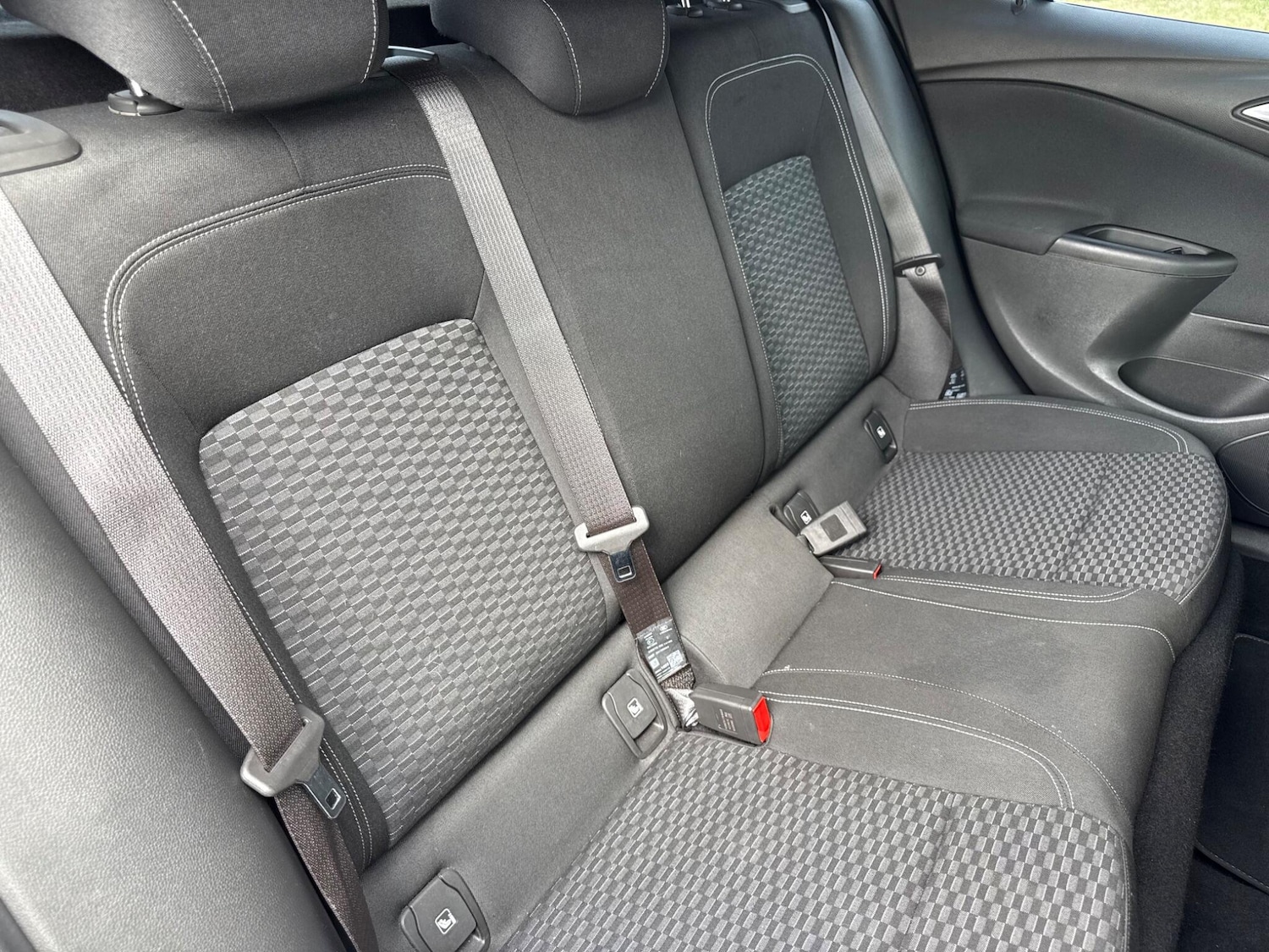 Used Vauxhall Astra 2016 for sale - 76042201: Photo 15