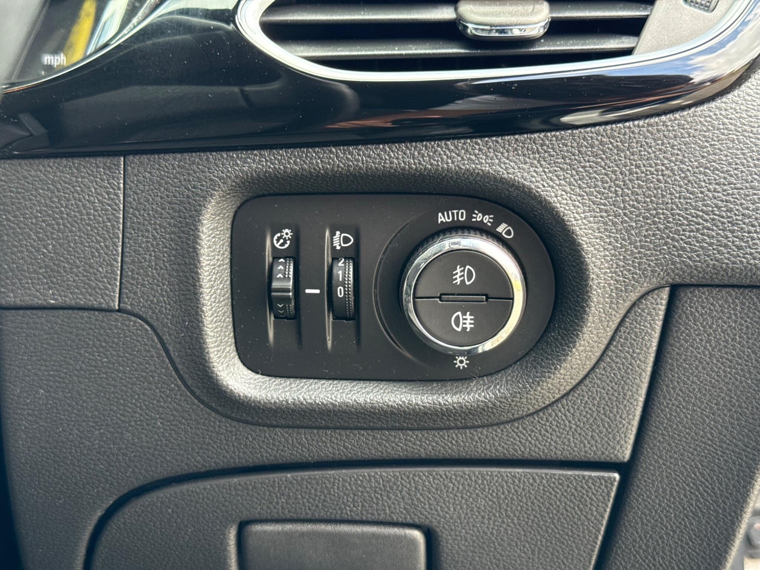 Used Vauxhall Astra 2016 for sale - 76042201: Photo 20
