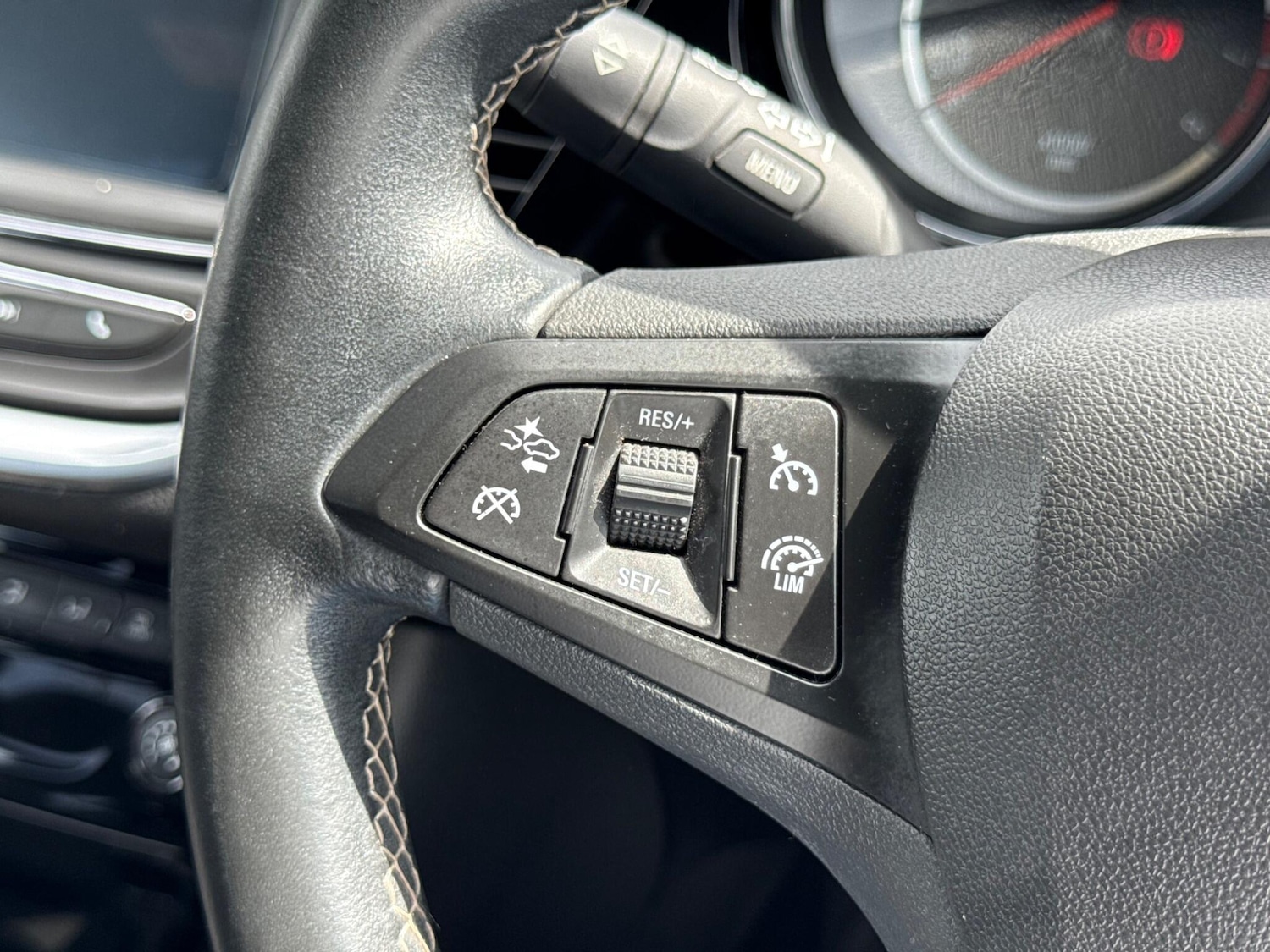 Used Vauxhall Astra 2016 for sale - 76042201: Photo 22
