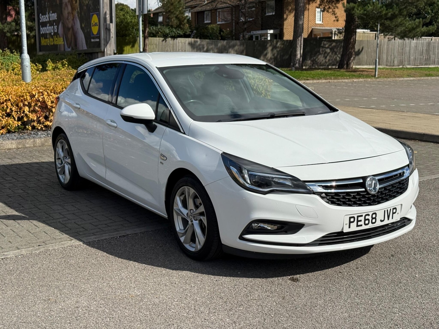 Used Vauxhall Astra 2018 for sale - 76072521: Photo 6