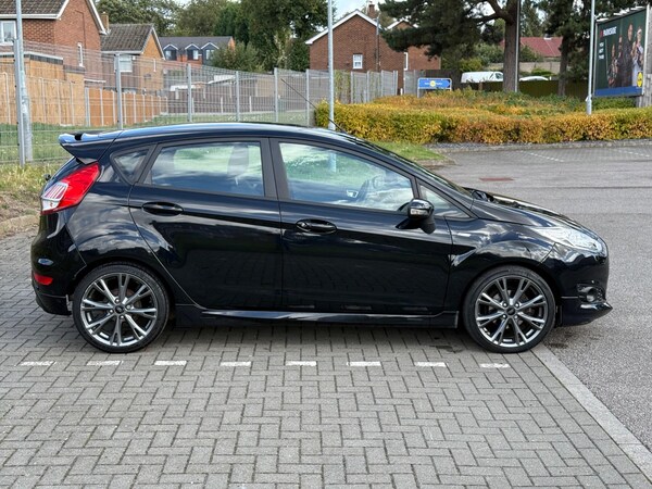 Used Ford Fiesta 2016 for sale - 76042352: Photo 10