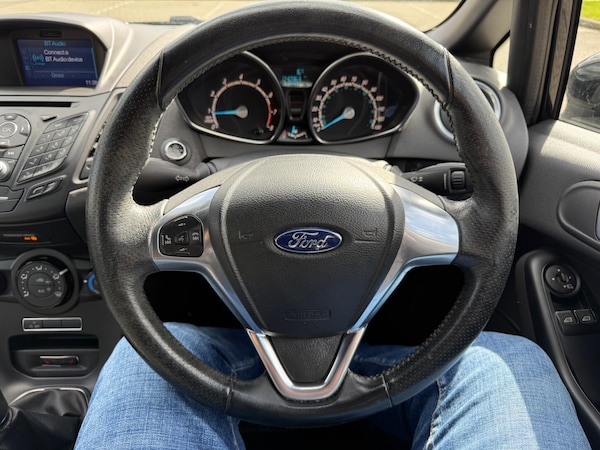 Used Ford Fiesta 2016 for sale - 76042352: Photo 31