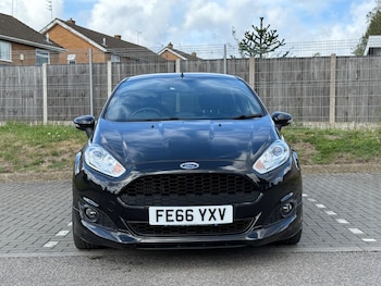 Used Ford Fiesta 2016 for sale - 76042352: Photo 3
