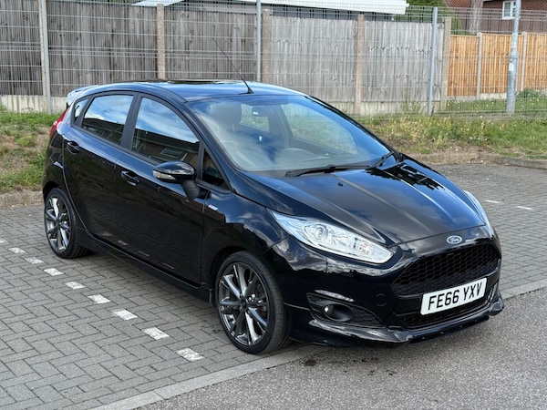 Used Ford Fiesta 2016 for sale - 76042352: Photo 6
