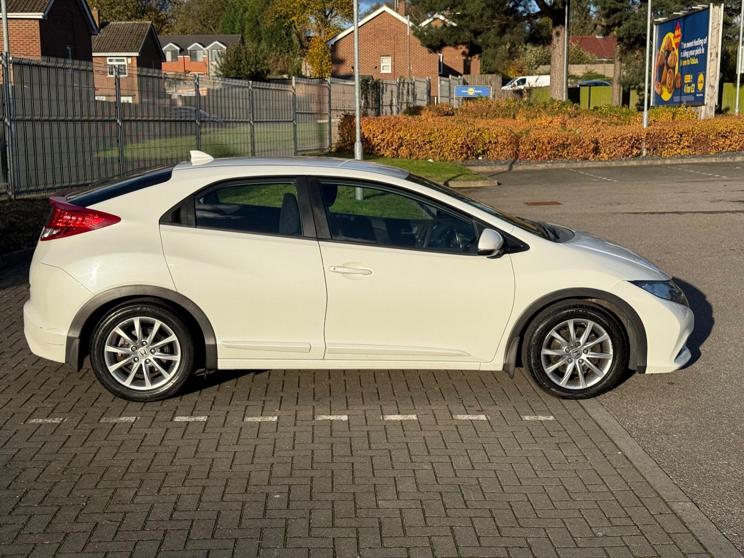 Used Honda Civic 2012 for sale - 76377877: Photo 10