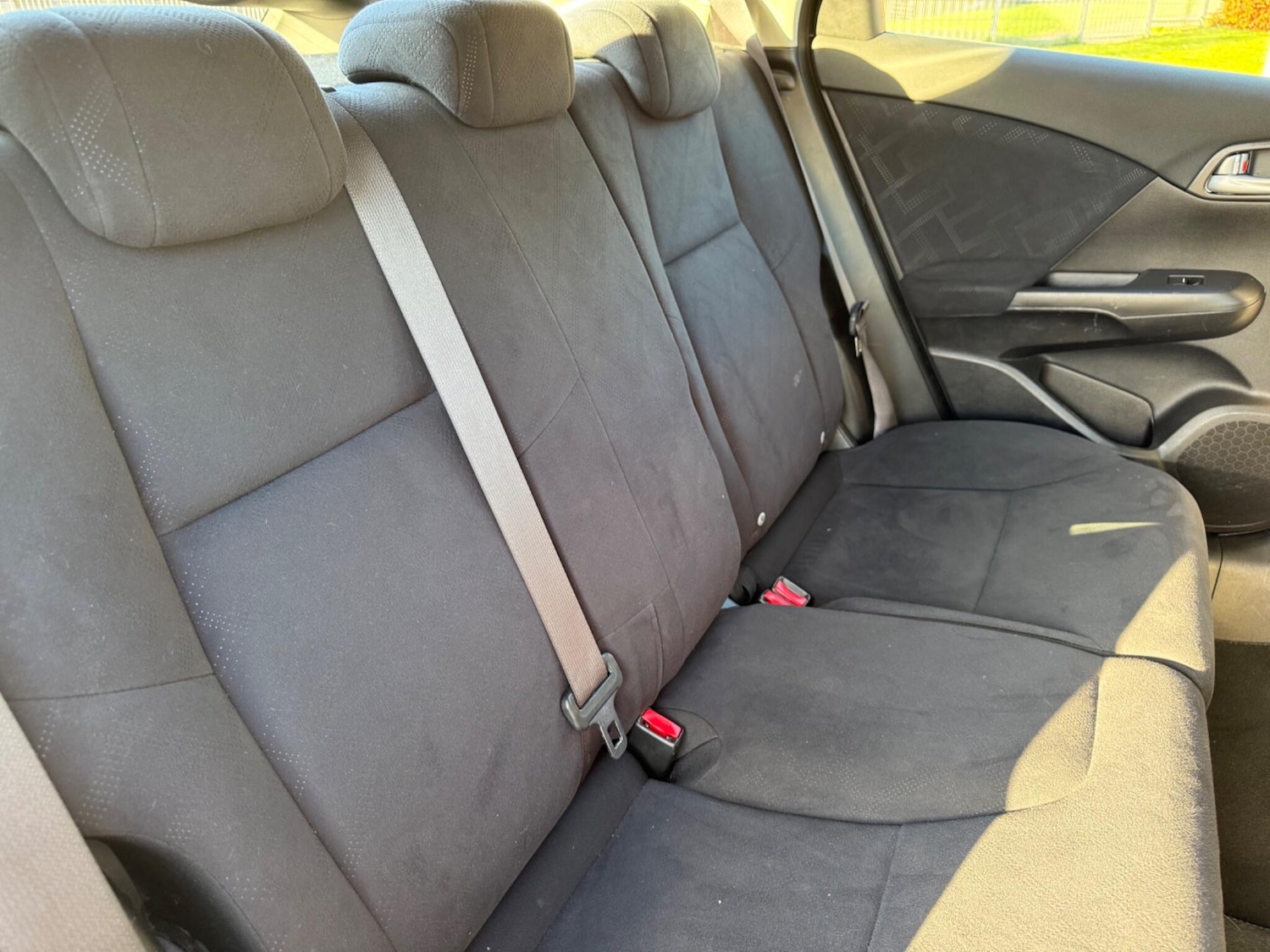 Used Honda Civic 2012 for sale - 76377877: Photo 16