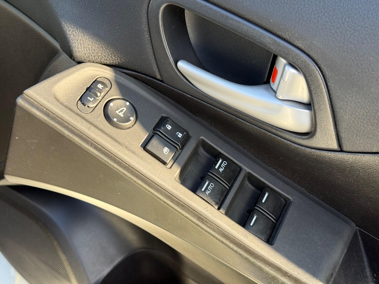 Used Honda Civic 2012 for sale - 76377877: Photo 36