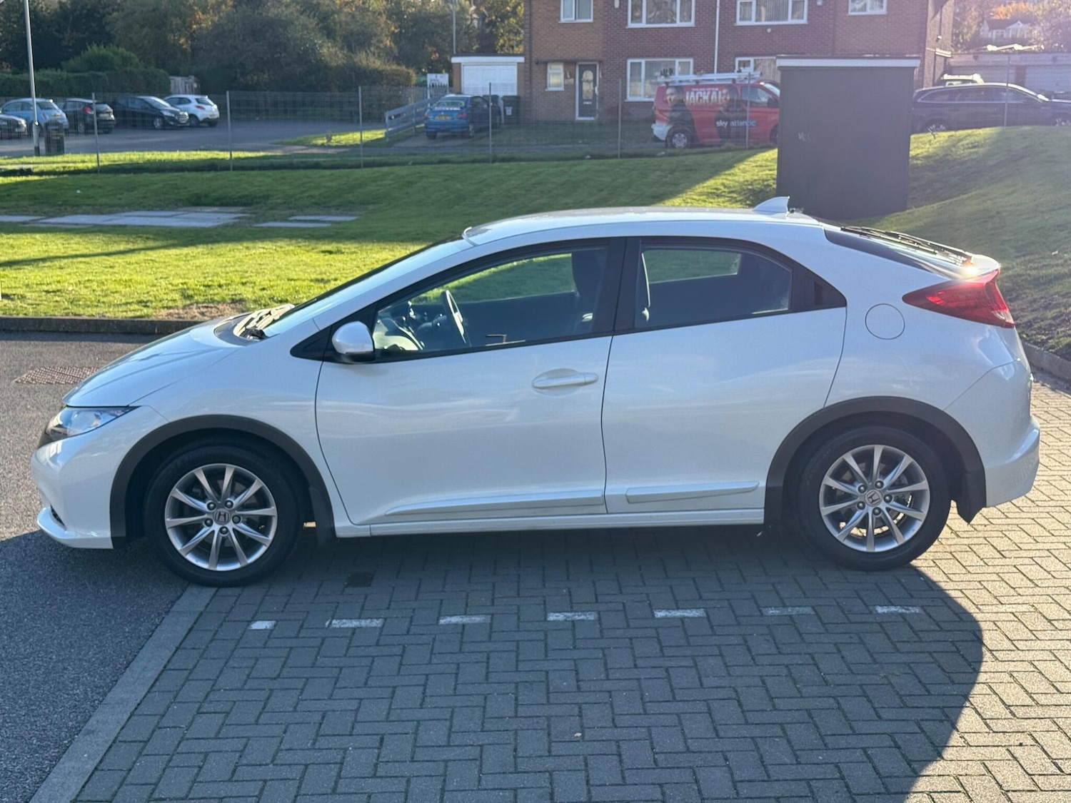 Used Honda Civic 2012 for sale - 76377877: Photo 8