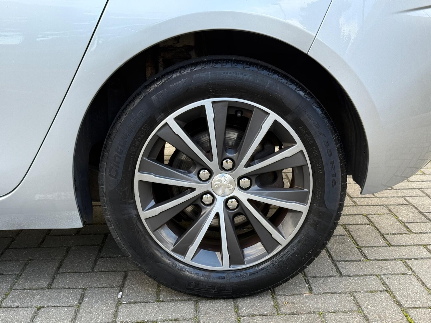 Used Peugeot 308 2016 for sale - 76377372: Photo 31