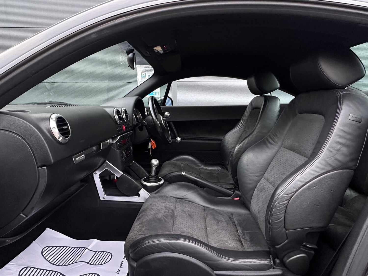 Used Audi TT 2002 for sale - 77203729: Photo 18