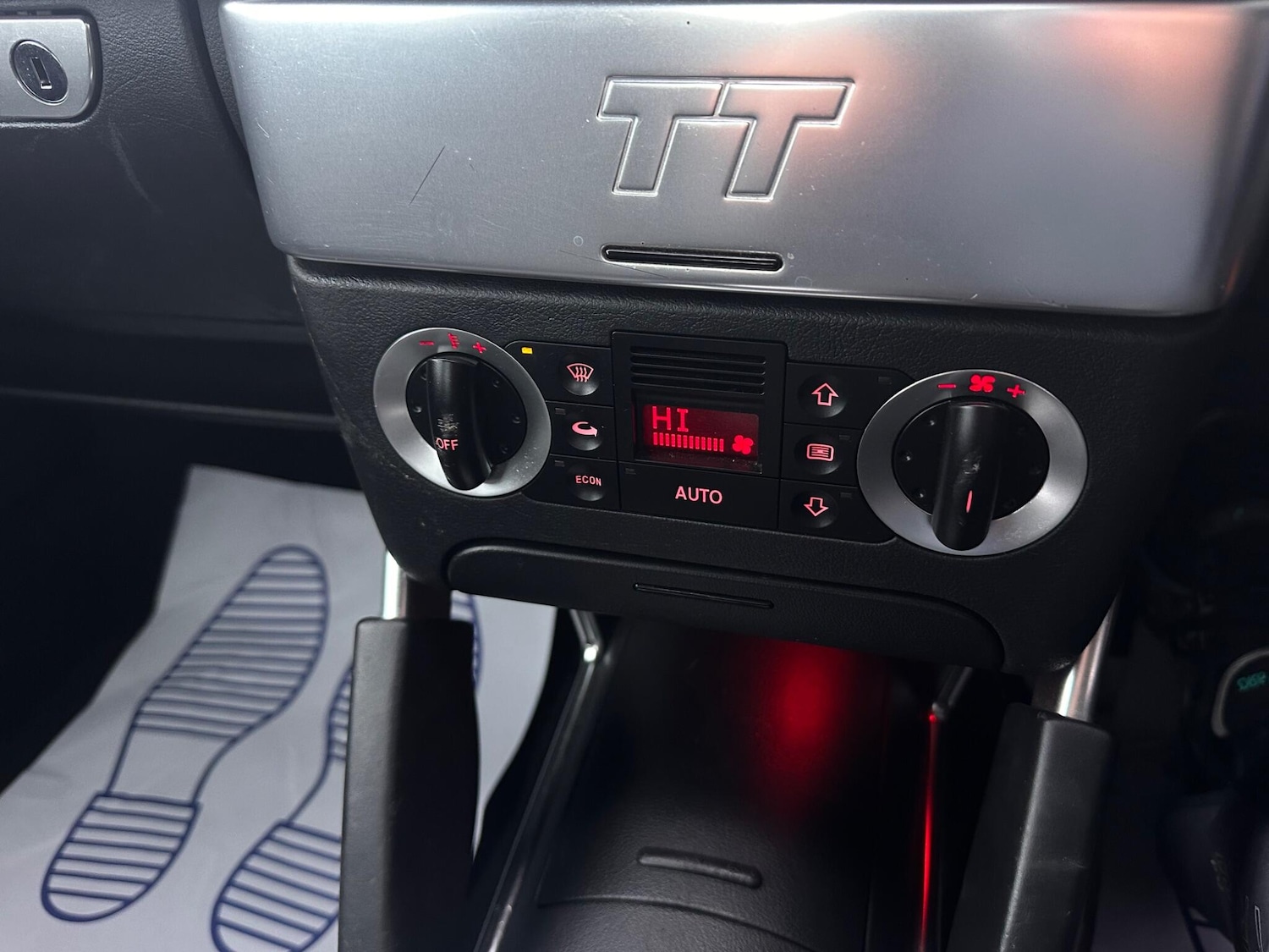 Used Audi TT 2002 for sale - 77203729: Photo 20