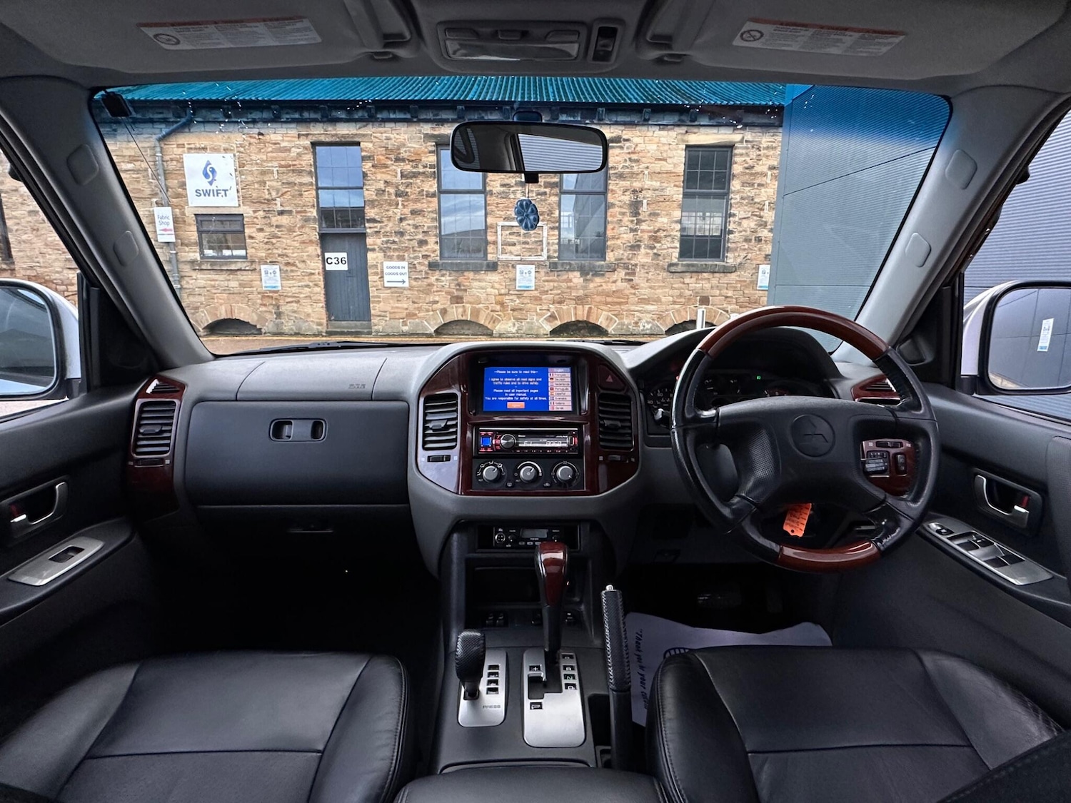 Used Mitsubishi Shogun 2005 for sale - 77203309: Photo 15