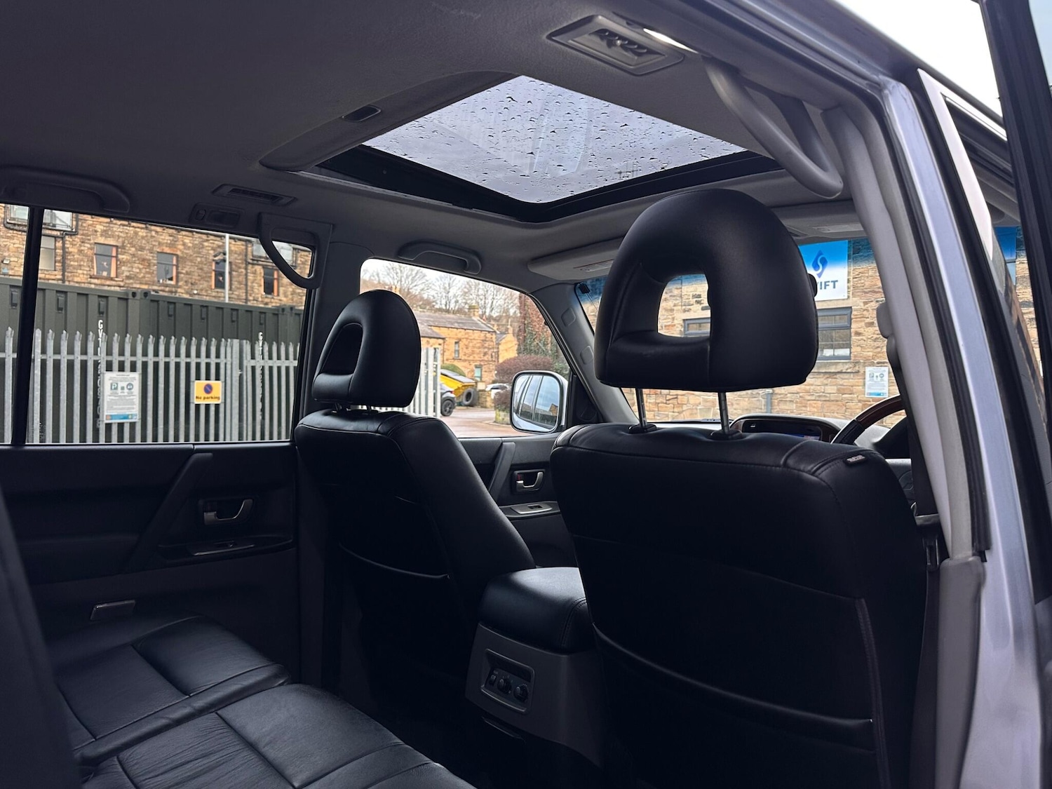 Used Mitsubishi Shogun 2005 for sale - 77203309: Photo 20