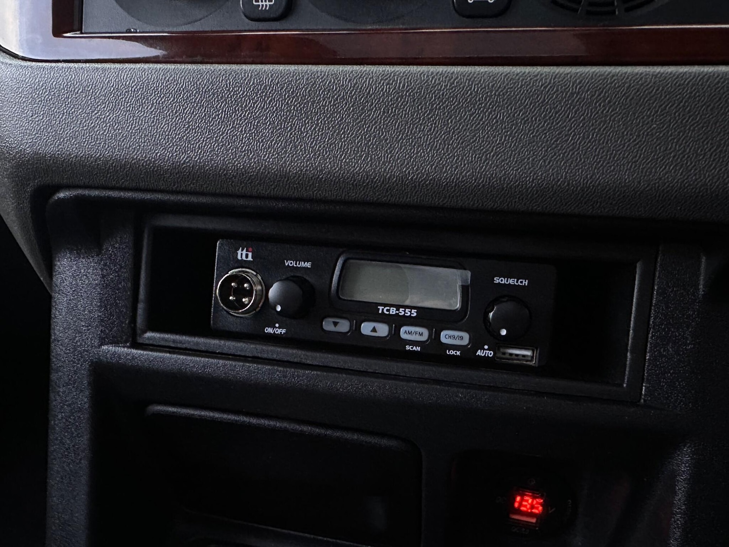 Used Mitsubishi Shogun 2005 for sale - 77203309: Photo 27