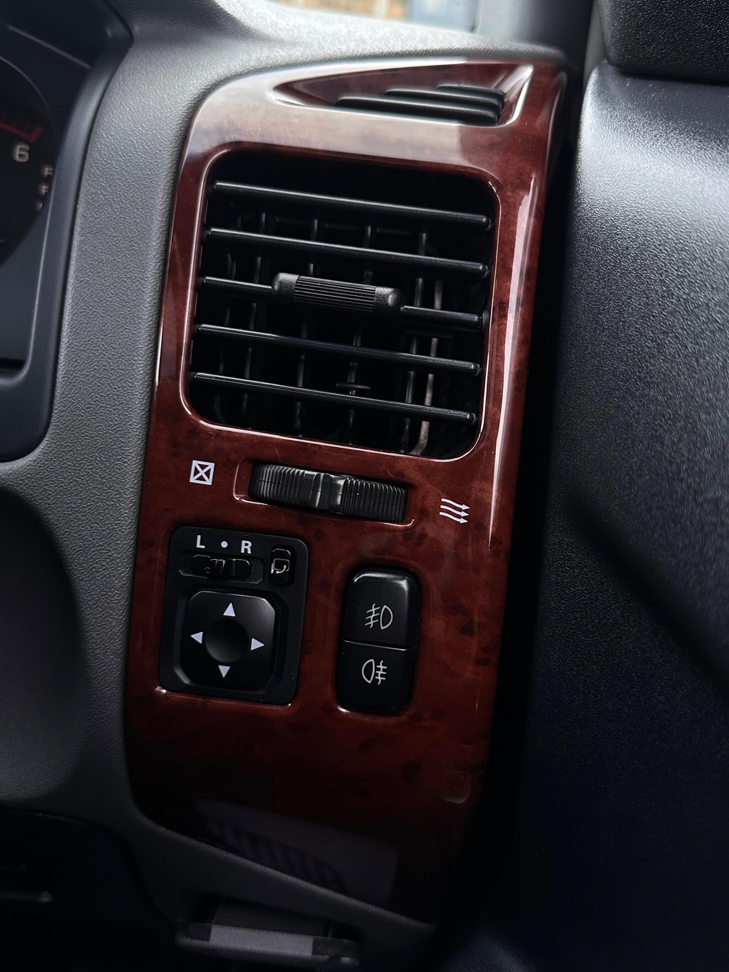 Used Mitsubishi Shogun 2005 for sale - 77203309: Photo 29