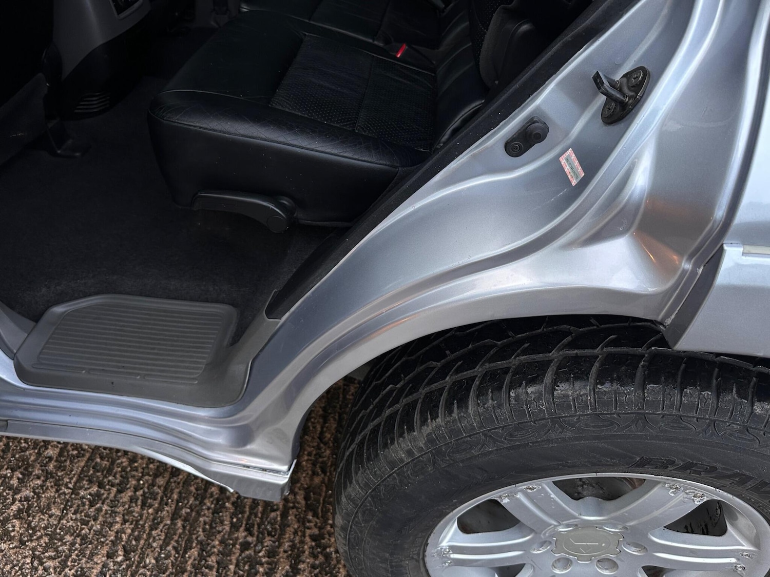 Used Mitsubishi Shogun 2005 for sale - 77203309: Photo 32