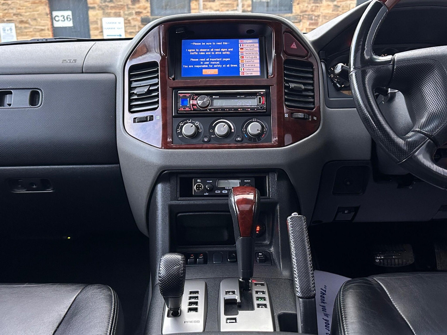 Used Mitsubishi Shogun 2005 for sale - 77203309: Photo 33